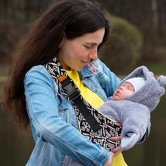 Echarpe-de-portage-bébé-JoliPort™-Babe-Mama-câlins-bébé