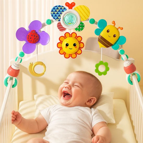 Arche-d’éveil-BébéZen-avec-jouets- suspendus-pour-bébé